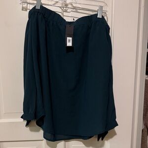 Banana Republic |  Dark Green Off the Shoulder Flowy Top, Size: XS, NWT